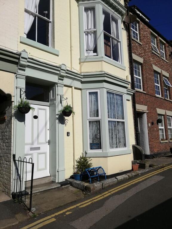 Апартаменты A Summer Place - Spacious Maisonette, Central Whitby, Sleeps 4, Close To Amenities Экстерьер фото