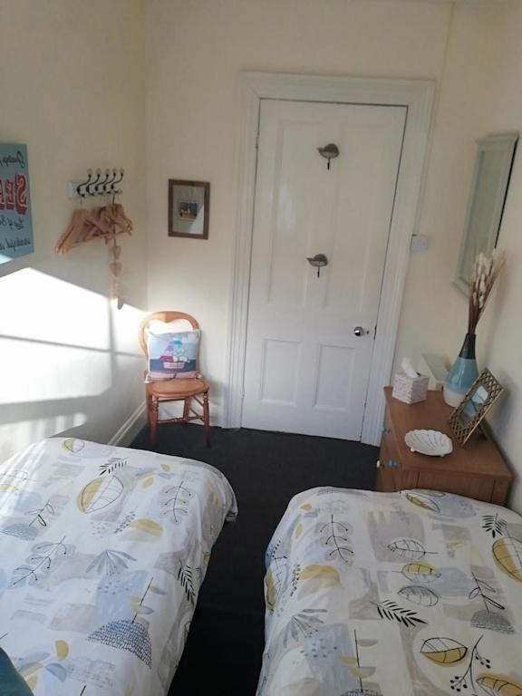 Апартаменты A Summer Place - Spacious Maisonette, Central Whitby, Sleeps 4, Close To Amenities Экстерьер фото